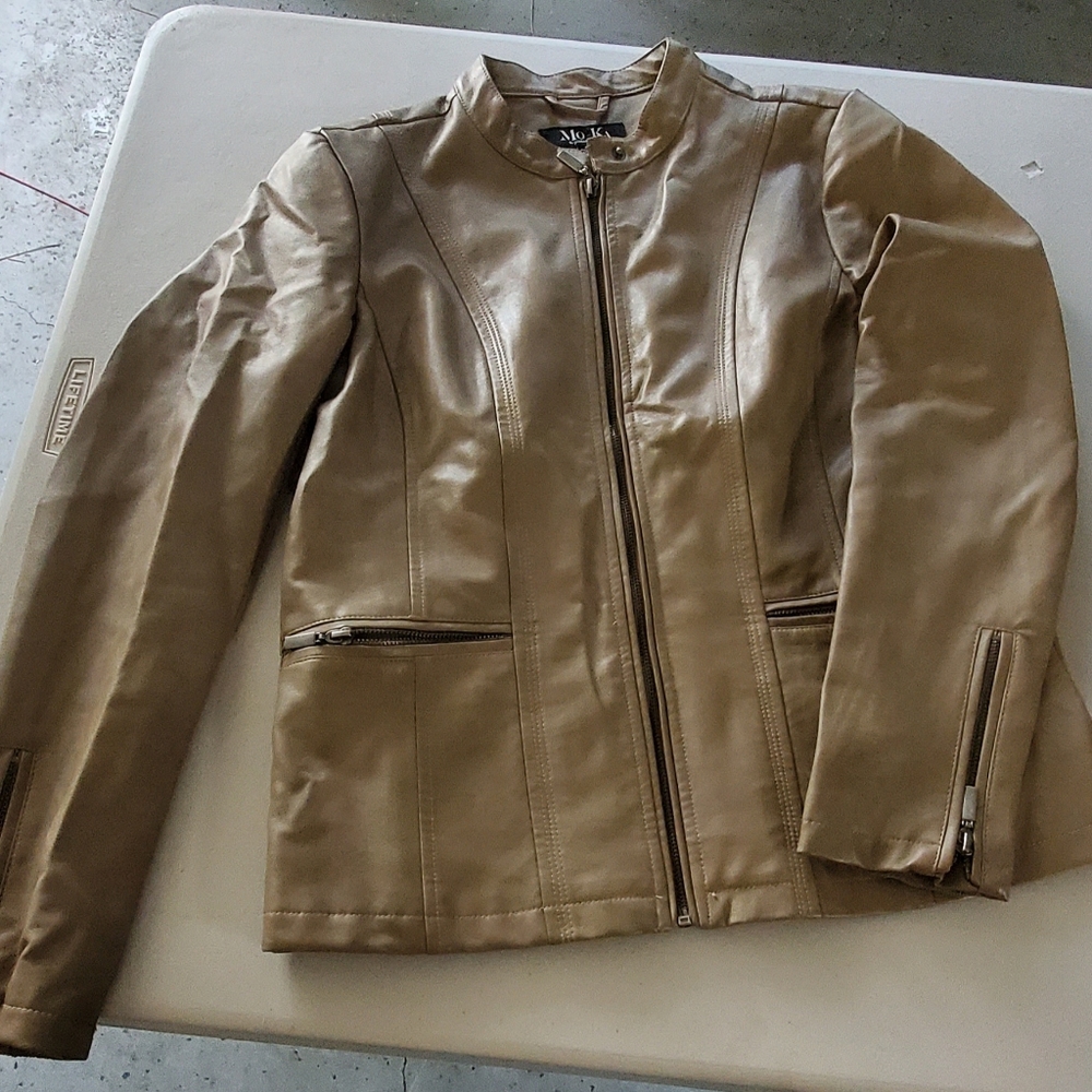 Leather jacket